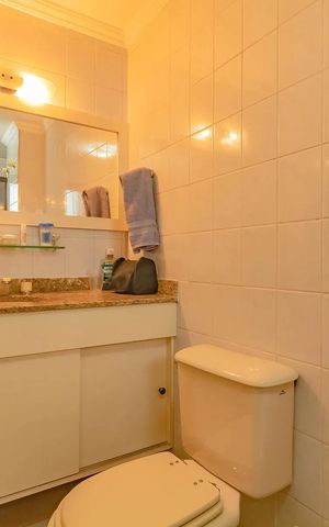 Apartamento à venda com 120m², 4 quartos e 2 vagas Apartamento à venda com 120m², 4 quartos e 2 vagasBanheiro 3