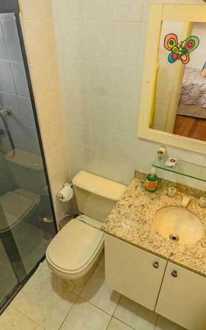 Apartamento à venda com 120m², 4 quartos e 2 vagas Apartamento à venda com 120m², 4 quartos e 2 vagasBanheiro 1