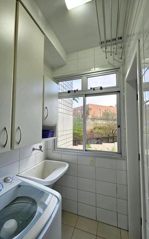 Apartamento para alugar com 90m², 3 quartos e 2 vagas Apartamento para alugar com 90m², 3 quartos e 2 vagasÁrea de serviço
