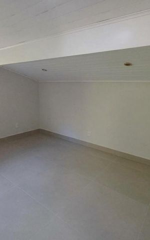Casa para alugar com 389m², 5 quartos e 4 vagas Casa para alugar com 389m², 5 quartos e 4 vagasQuarto 4