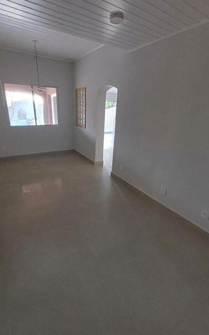 Casa para alugar com 389m², 5 quartos e 4 vagas Casa para alugar com 389m², 5 quartos e 4 vagasSala