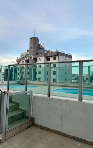 Apartamento à venda com 106m², 3 quartos e 2 vagas Apartamento à venda com 106m², 3 quartos e 2 vagasÁrea comum - Piscina