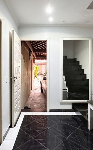 Casa de condomínio para alugar com 100m², 3 quartos e 2 vagasEntrada