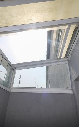 Casa de condomínio à venda com 137m², 3 quartos e 2 vagas Casa de condomínio à venda com 137m², 3 quartos e 2 vagasCobertura Abre e Fecha