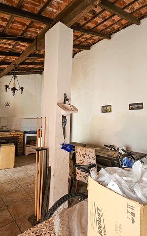 Casa para alugar com 250m², 5 quartos e 3 vagas