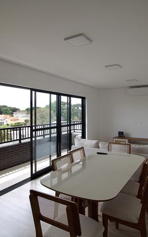 Apartamento para alugar com 150m², 3 quartos e 2 vagas Apartamento para alugar com 150m², 3 quartos e 2 vagasSala de Jantar