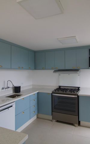 Apartamento para alugar com 150m², 3 quartos e 2 vagas Apartamento para alugar com 150m², 3 quartos e 2 vagasCozinha