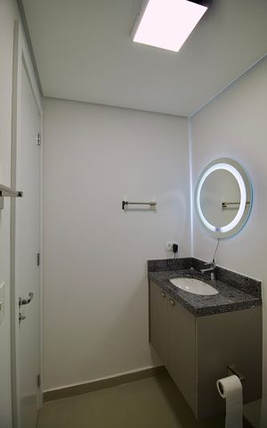 Apartamento para alugar com 150m², 3 quartos e 2 vagas Apartamento para alugar com 150m², 3 quartos e 2 vagasBanheiro