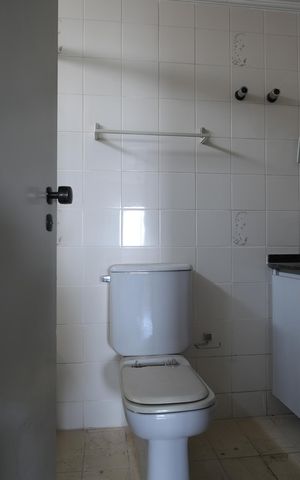 Apartamento à venda com 133m², 3 quartos e 2 vagasBanheiro da Suíte