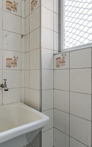 Apartamento para alugar com 50m², 2 quartos e 1 vaga Apartamento para alugar com 50m², 2 quartos e 1 vagaÁrea de Serviço