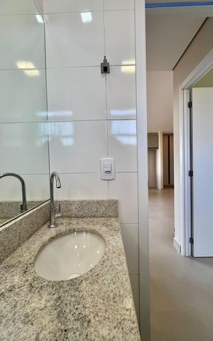 Apartamento para alugar com 66m², 2 quartos e 1 vaga Apartamento para alugar com 66m², 2 quartos e 1 vagaBanheiro