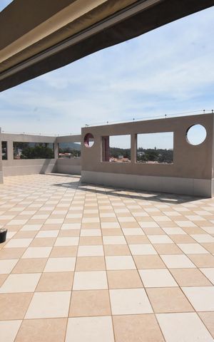 Apartamento à venda com 90m², 3 quartos e 2 vagas Apartamento à venda com 90m², 3 quartos e 2 vagasÁrea comum