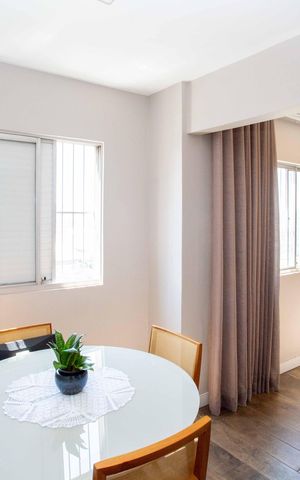 Apartamento à venda com 55m², 2 quartos e 1 vagaSala de Jantar