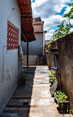Casa à venda com 435m², 3 quartos e 4 vagasQuintal