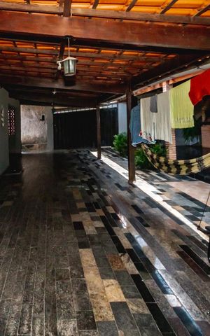 Casa à venda com 435m², 3 quartos e 4 vagasVaranda