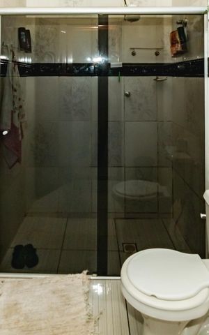 Casa à venda com 435m², 3 quartos e 4 vagasBanheiro do Quarto 3