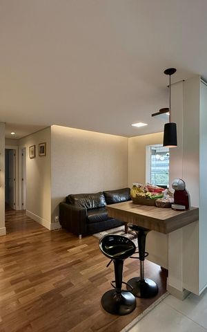 Apartamento à venda com 79m², 2 quartos e 1 vaga Apartamento à venda com 79m², 2 quartos e 1 vagaSala