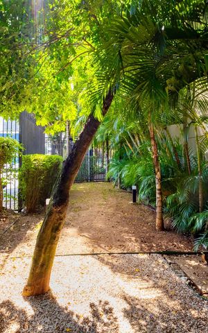 Apartamento à venda com 79m², 2 quartos e 1 vaga Apartamento à venda com 79m², 2 quartos e 1 vagaEspaço Pet