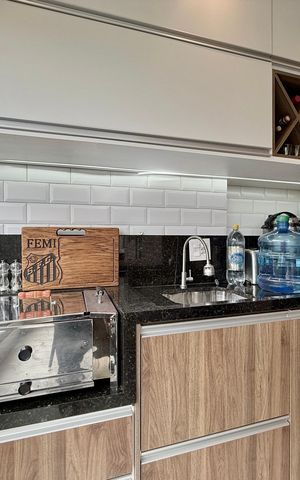 Apartamento à venda com 79m², 2 quartos e 1 vaga Apartamento à venda com 79m², 2 quartos e 1 vagaVaranda