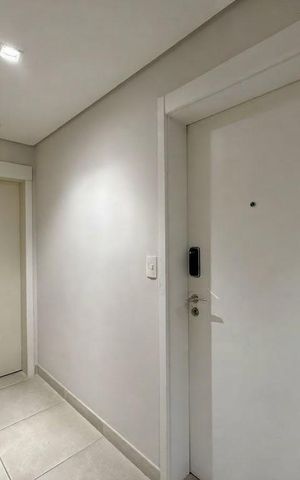 Apartamento à venda com 79m², 2 quartos e 1 vaga Apartamento à venda com 79m², 2 quartos e 1 vagaHall Apartamento