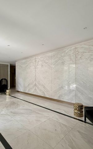Apartamento à venda com 79m², 2 quartos e 1 vaga Apartamento à venda com 79m², 2 quartos e 1 vagaHall Social Bloco