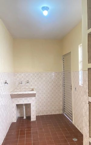 Casa para alugar com 109m², 2 quartos e 1 vaga Casa para alugar com 109m², 2 quartos e 1 vagaÁrea de Serviço