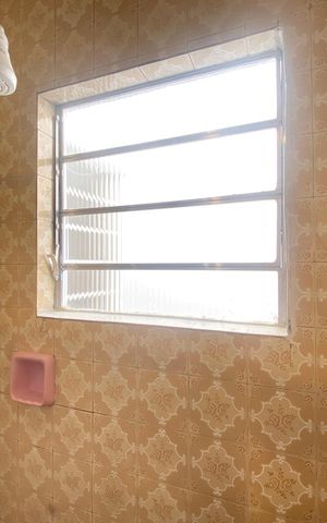 Casa para alugar com 109m², 2 quartos e 1 vaga Casa para alugar com 109m², 2 quartos e 1 vagaBanheiro