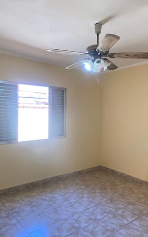 Casa para alugar com 109m², 2 quartos e 1 vaga Casa para alugar com 109m², 2 quartos e 1 vagaQuarto 1