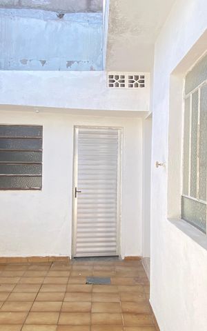 Casa para alugar com 109m², 2 quartos e 1 vaga Casa para alugar com 109m², 2 quartos e 1 vagaÁrea externa
