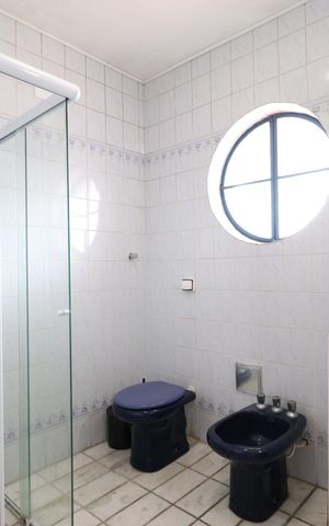 Casa à venda com 450m², 4 quartos e 3 vagasBanheiro Social