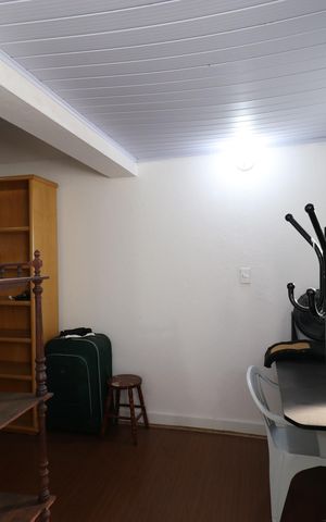Casa à venda com 450m², 4 quartos e 3 vagasSuite 3