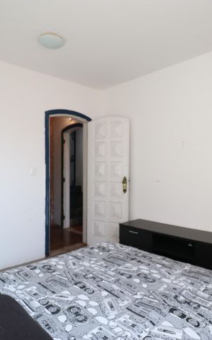 Casa à venda com 450m², 4 quartos e 3 vagasQuarto 2