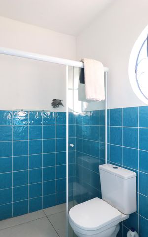 Casa à venda com 450m², 4 quartos e 3 vagasBanheiro da Suíte 1