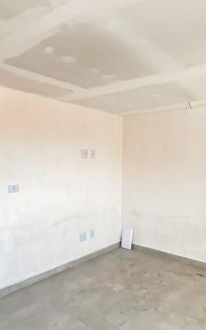 Apartamento à venda com 39m², 2 quartos e sem vaga Apartamento à venda com 39m², 2 quartos e sem vagaSala /cozinha