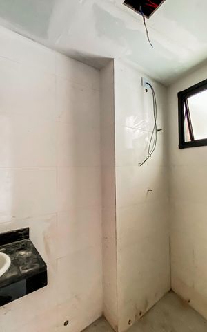 Apartamento à venda com 39m², 2 quartos e sem vaga Apartamento à venda com 39m², 2 quartos e sem vagaBanheiro