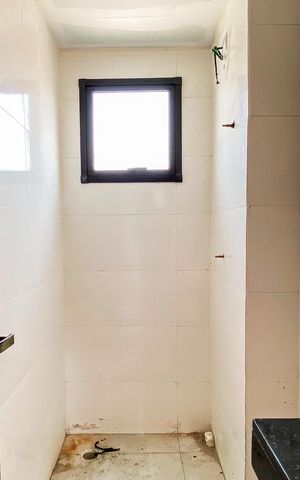 Apartamento à venda com 38m², 2 quartos e sem vaga Apartamento à venda com 38m², 2 quartos e sem vagaBanheiro