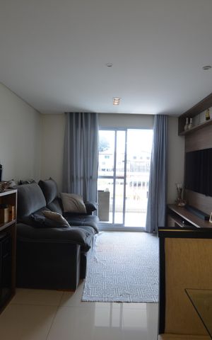 Apartamento à venda com 82m², 3 quartos e 1 vagaSALA