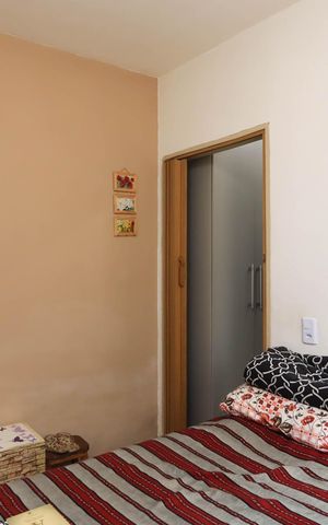 Casa à venda com 250m², 5 quartos e 2 vagas Casa à venda com 250m², 5 quartos e 2 vagasQuarto 2