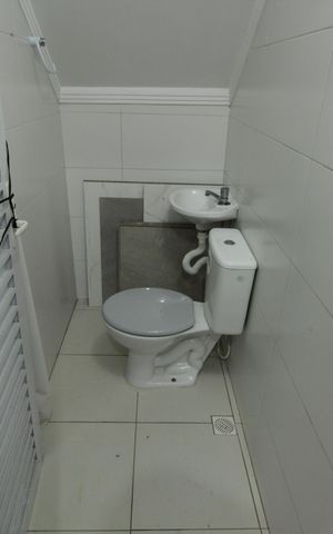 Casa de condomínio para alugar com 88m², 2 quartos e 1 vagaLavabo