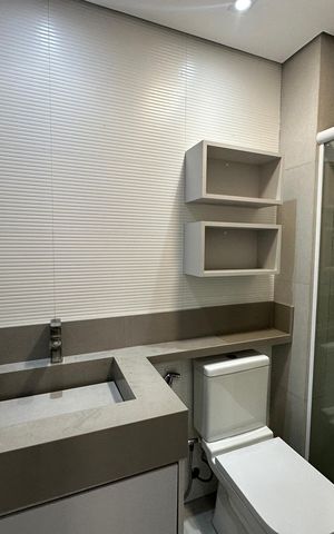 Apartamento à venda com 56m², 2 quartos e 1 vaga Apartamento à venda com 56m², 2 quartos e 1 vagaBanheiro Social
