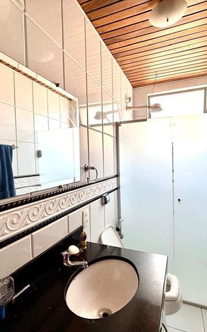 Apartamento à venda com 78m², 2 quartos e 1 vaga Apartamento à venda com 78m², 2 quartos e 1 vagaBanheiro
