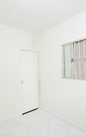 Casa para alugar com 40m², 1 quarto e sem vagaQuarto