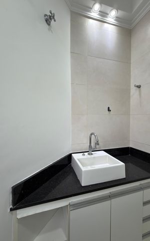 Apartamento à venda com 134m², 3 quartos e 2 vagas Apartamento à venda com 134m², 3 quartos e 2 vagasSuíte 1 Banheiro