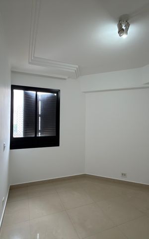 Apartamento à venda com 134m², 3 quartos e 2 vagas Apartamento à venda com 134m², 3 quartos e 2 vagasSuíte 1