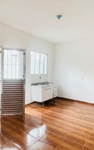 Studio para alugar com 20m², 2 quartos e sem vagaSala e cozinha