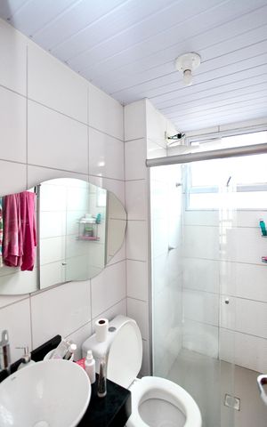 Apartamento à venda com 42m², 2 quartos e 2 vagas Apartamento à venda com 42m², 2 quartos e 2 vagasBanheiro Social