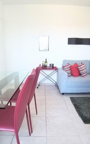 Studio à venda com 53m², 2 quartos e 1 vaga Studio à venda com 53m², 2 quartos e 1 vagaSala