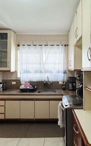 Apartamento à venda com 92m², 2 quartos e 1 vagaCozinha