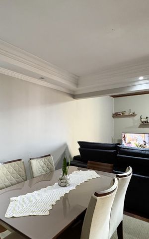 Apartamento à venda com 92m², 2 quartos e 1 vagaSala