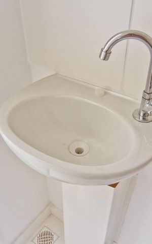Apartamento à venda com 20m², 2 quartos e sem vaga Apartamento à venda com 20m², 2 quartos e sem vagaBanheiro